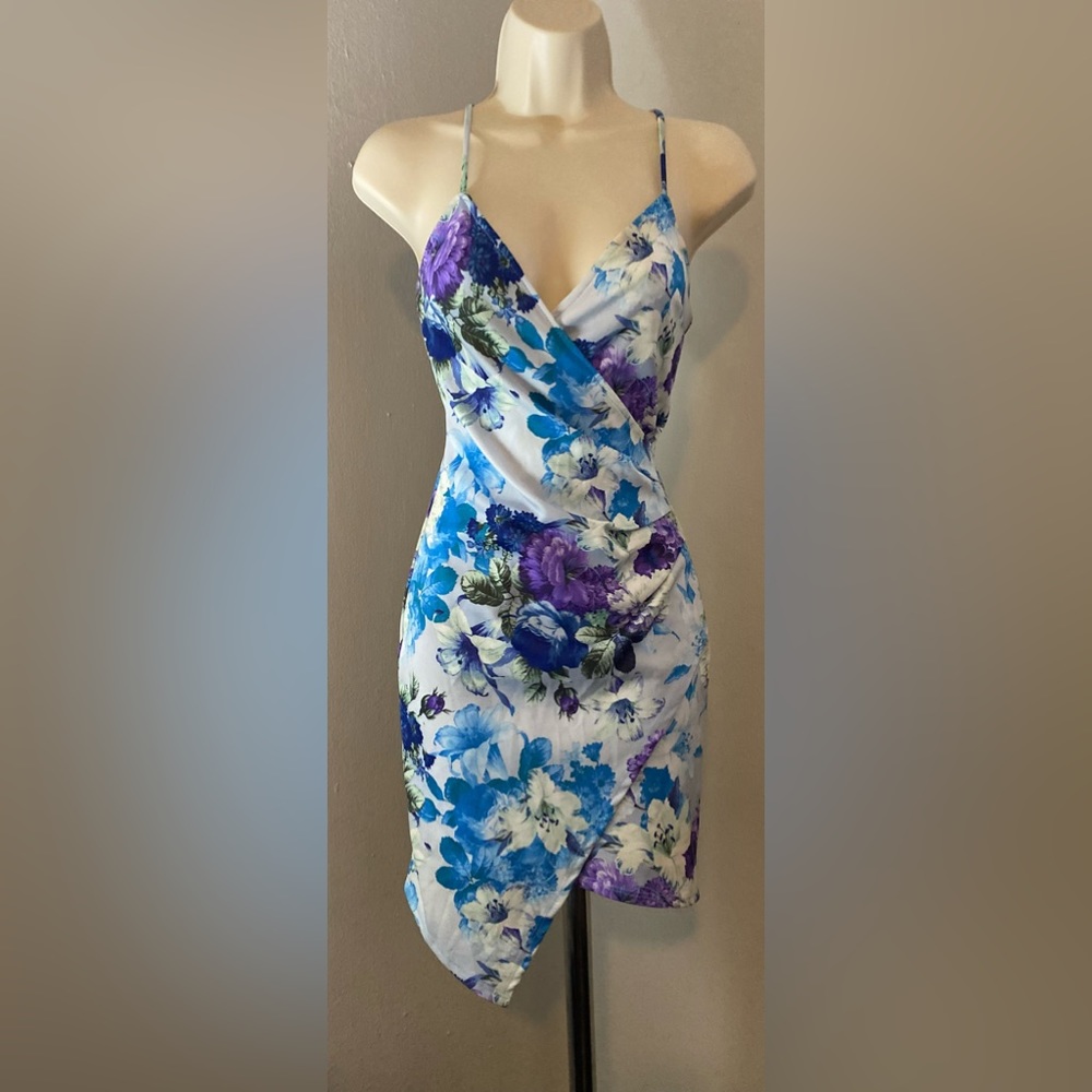 AKIRA Blue Purple Floral Surplice Faux Wrap Dress S